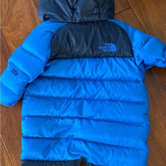 North Face Infant Snow Suit 0-3 Month - Picture 2 of 3